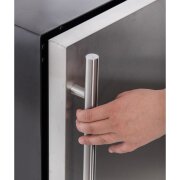 Einbaukühlschrank schwarz, Tür Edelstahl