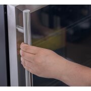 Einbaufähiger Glastürkühlschrank schwarz
